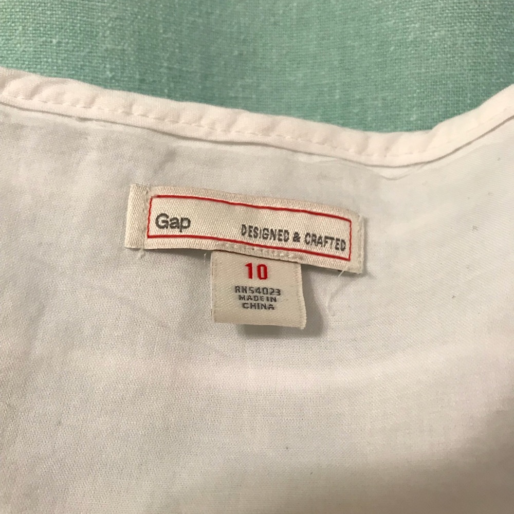 White gap dress